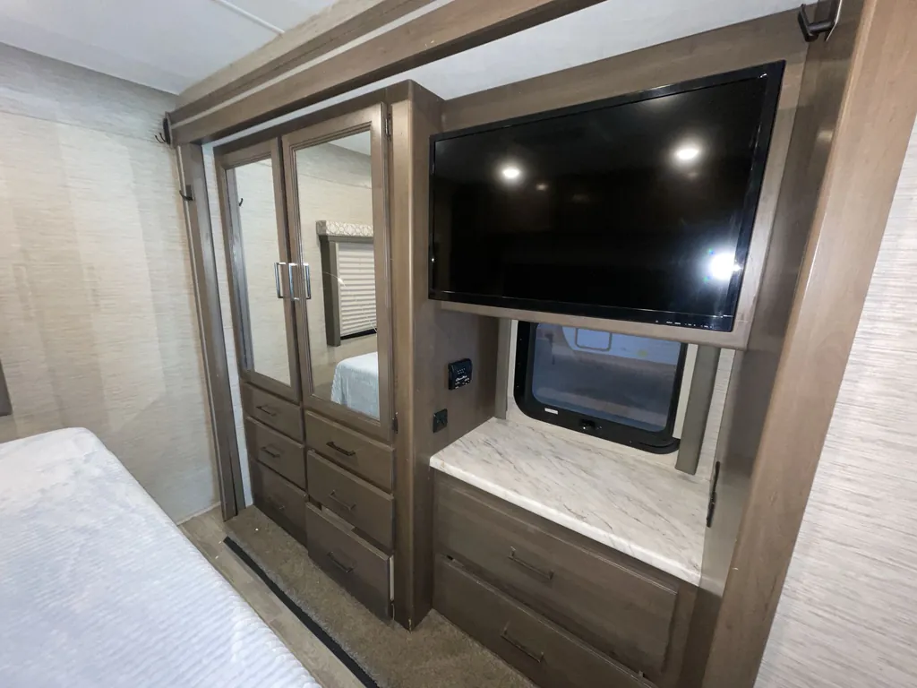 2022 Thor Motor Coach Freedom Traveler A32, Photos photo 26