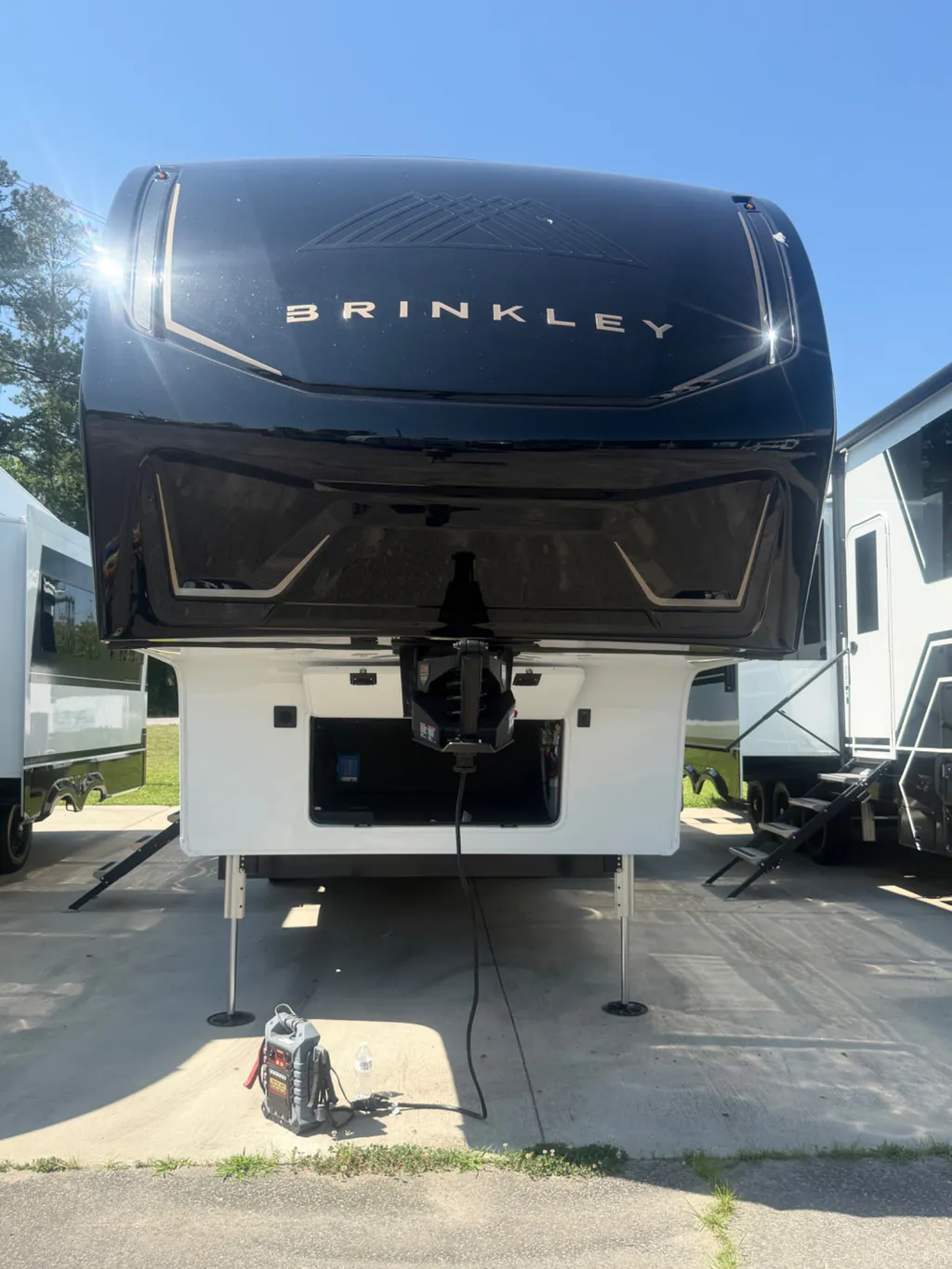 2026 Brinkley Model Z 2810, Photos photo 2