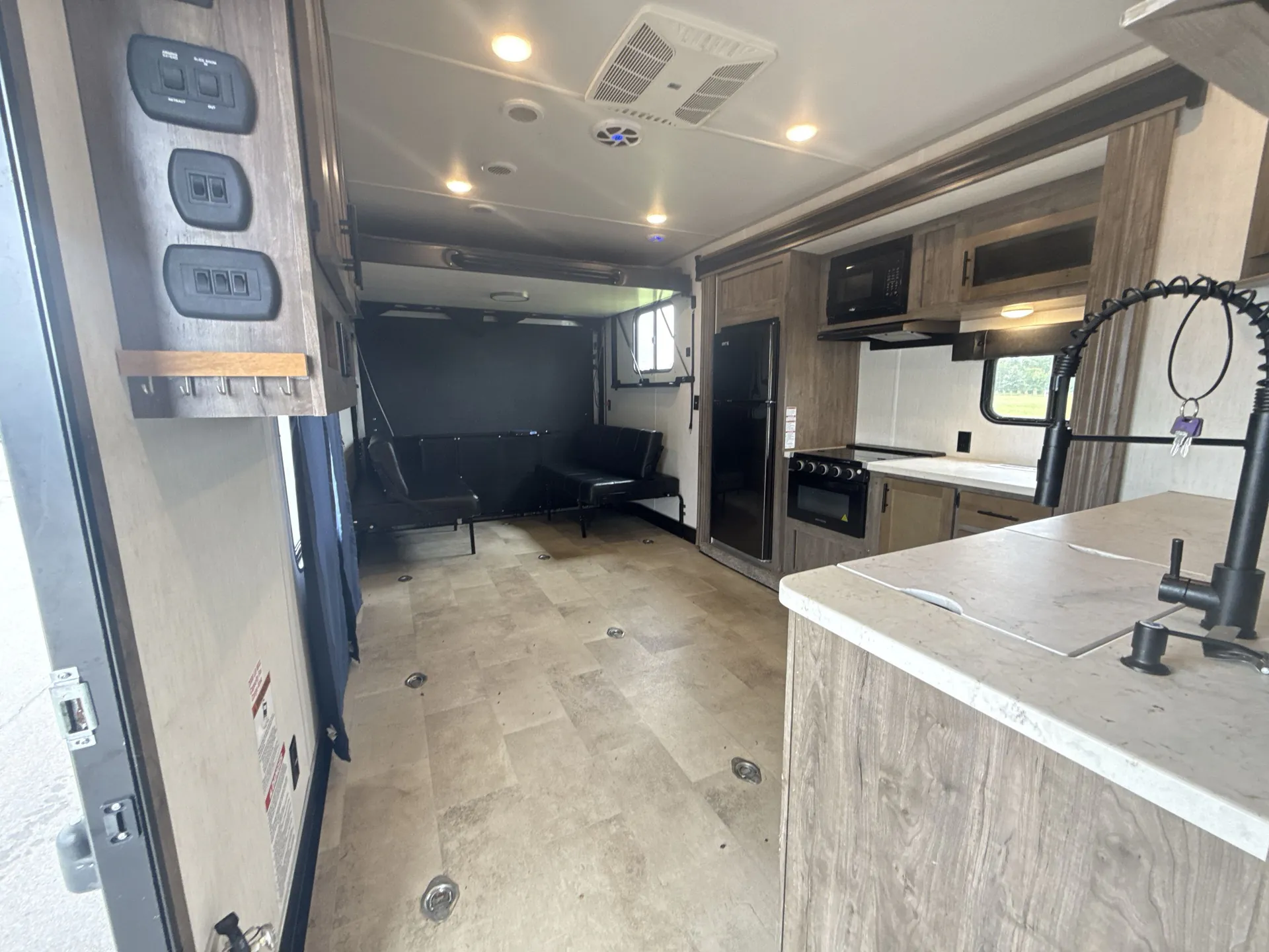 2021 Forest River Vengeance Rogue 26V — living area main