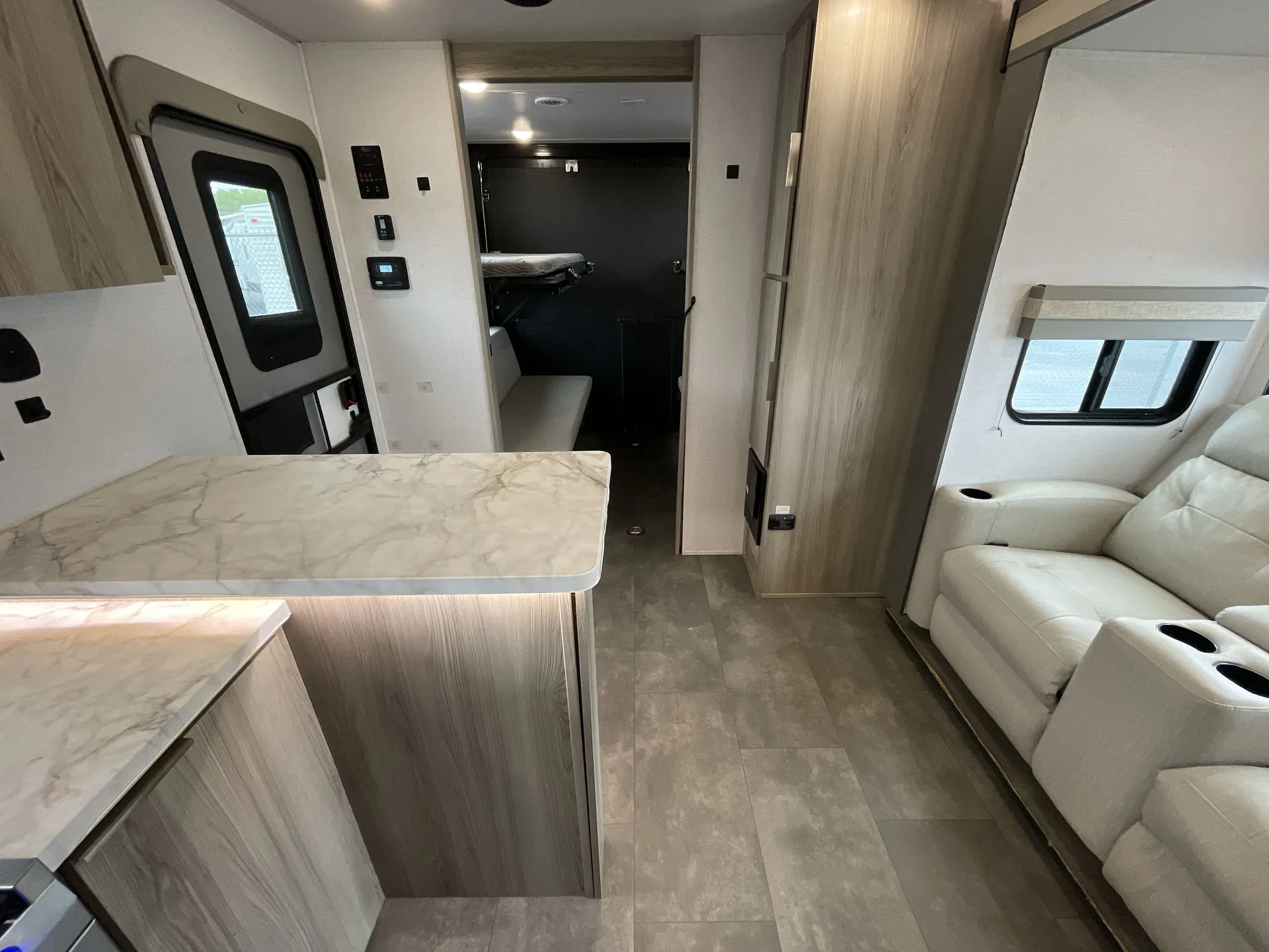 2024 Forest River Wildwood FSX 275VC — living area main