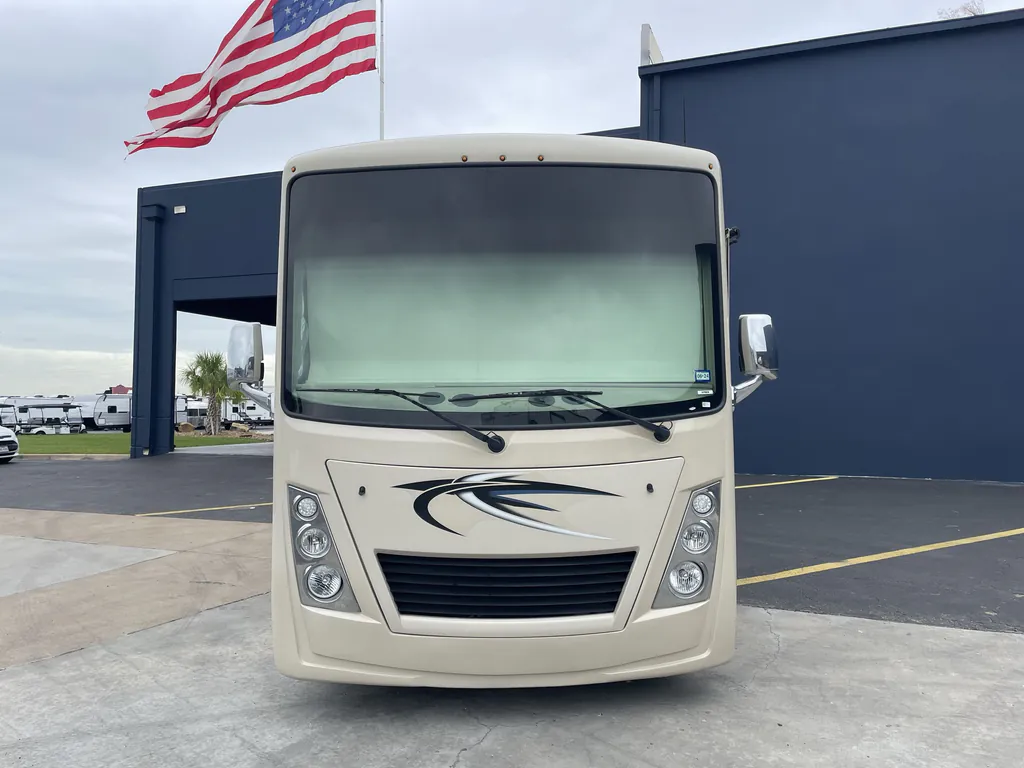 2022 Thor Motor Coach Freedom Traveler A32, Photos photo 4
