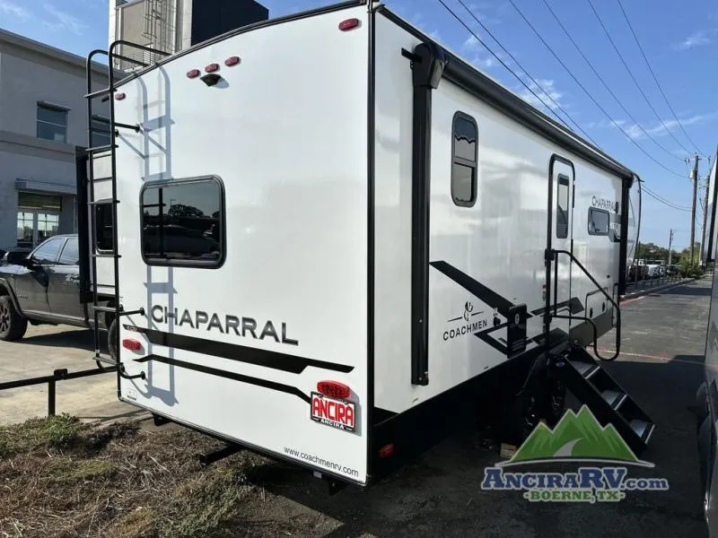 2026 Coachmen Chaparral Lite 218SE - Photo 3