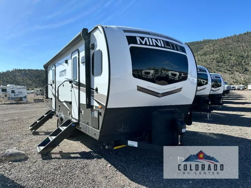 2025 Forest River Rockwood Mini Lite 2516S - Photo 2