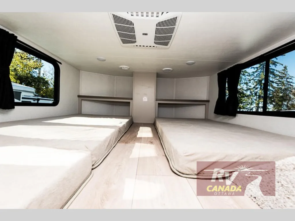 2027 Jayco Jay Flight Bungalow JayLoft, Photos photo 22
