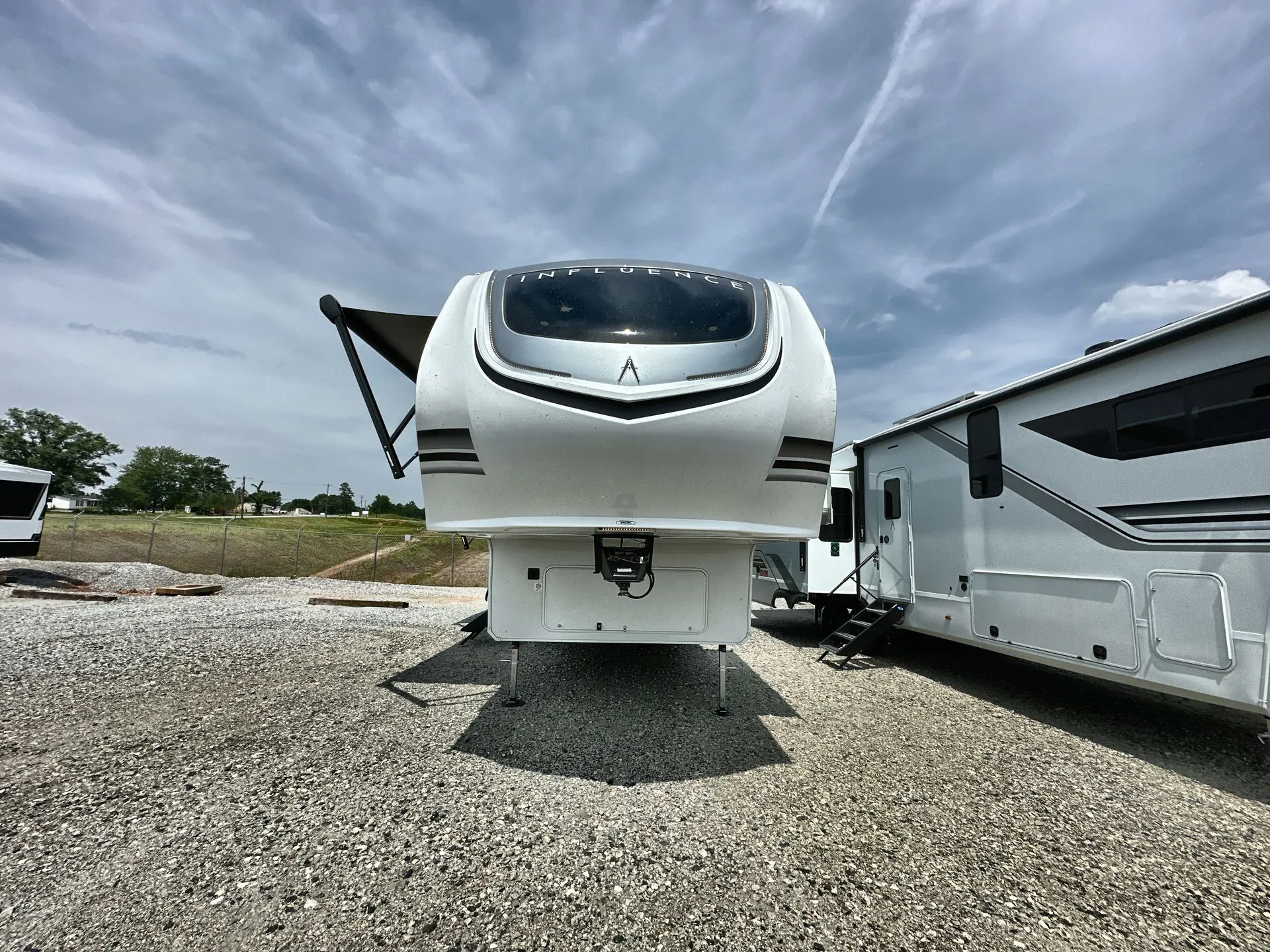 2025 Grand Design Influence 2903RL - Photo 2