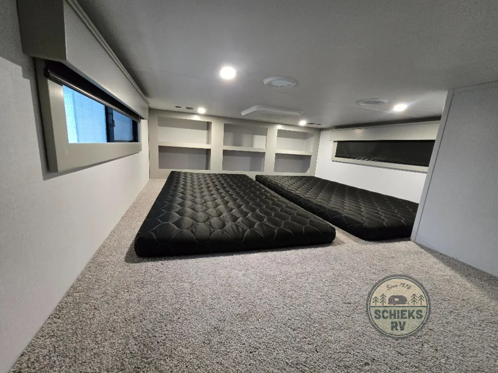 2025 Keystone Montana High Country 377FL, Photos photo 22