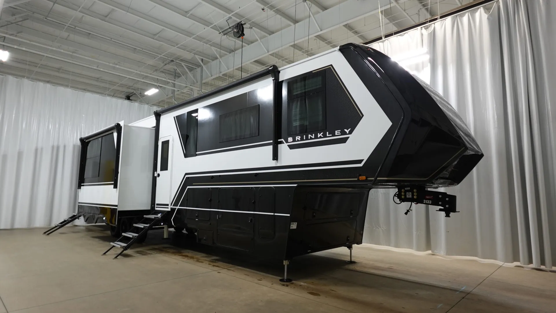 2026 Brinkley Model G 4150 - Photo 2
