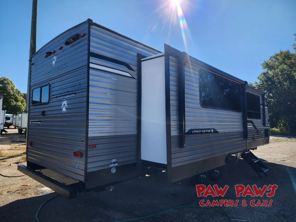 2026 Coachmen Catalina Legacy Edition 323MAZE - Photo 4