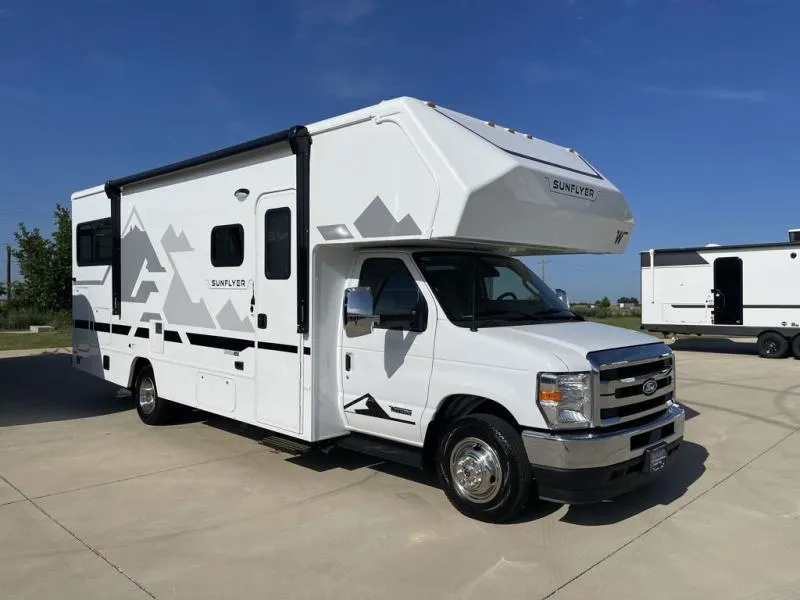 2027 Winnebago Sunflyer 24GG - Photo 2