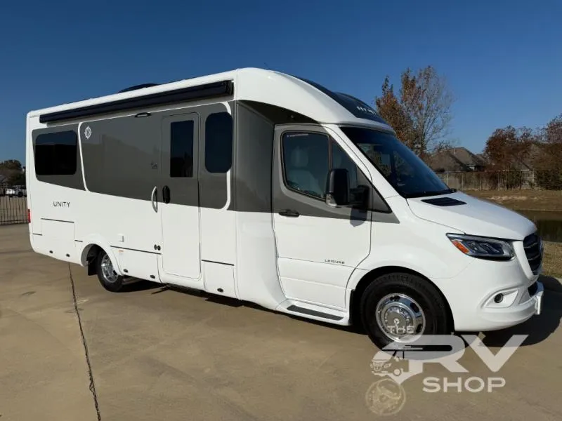 2026 Leisure Travel Unity U24RL - Photo 2
