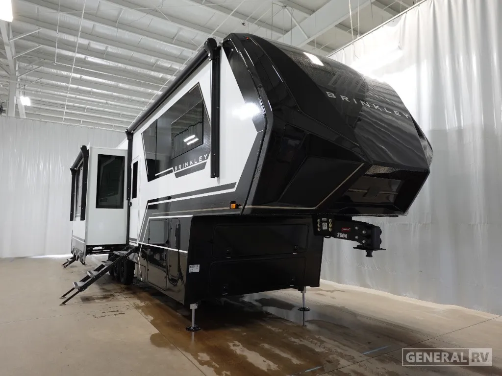 2026 Brinkley Model G 3250 - Photo 2