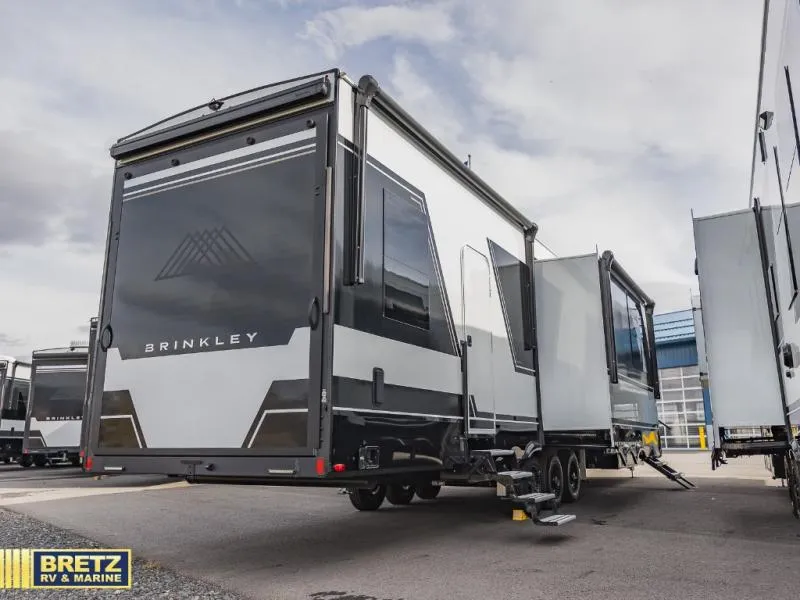2026 Brinkley Model G 3970 - Photo 2