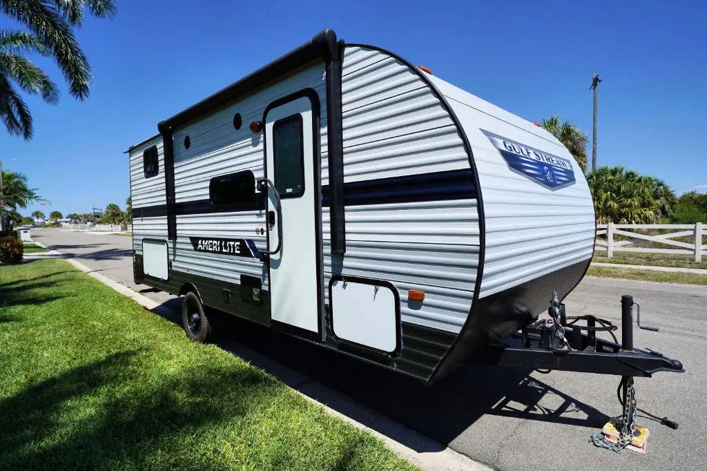 2023 Gulf Stream Ameri-Lite 192DS - Photo 2