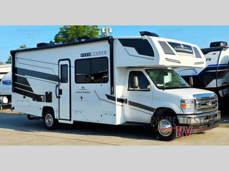 2027 Coachmen Freelander 26DS - Photo 2