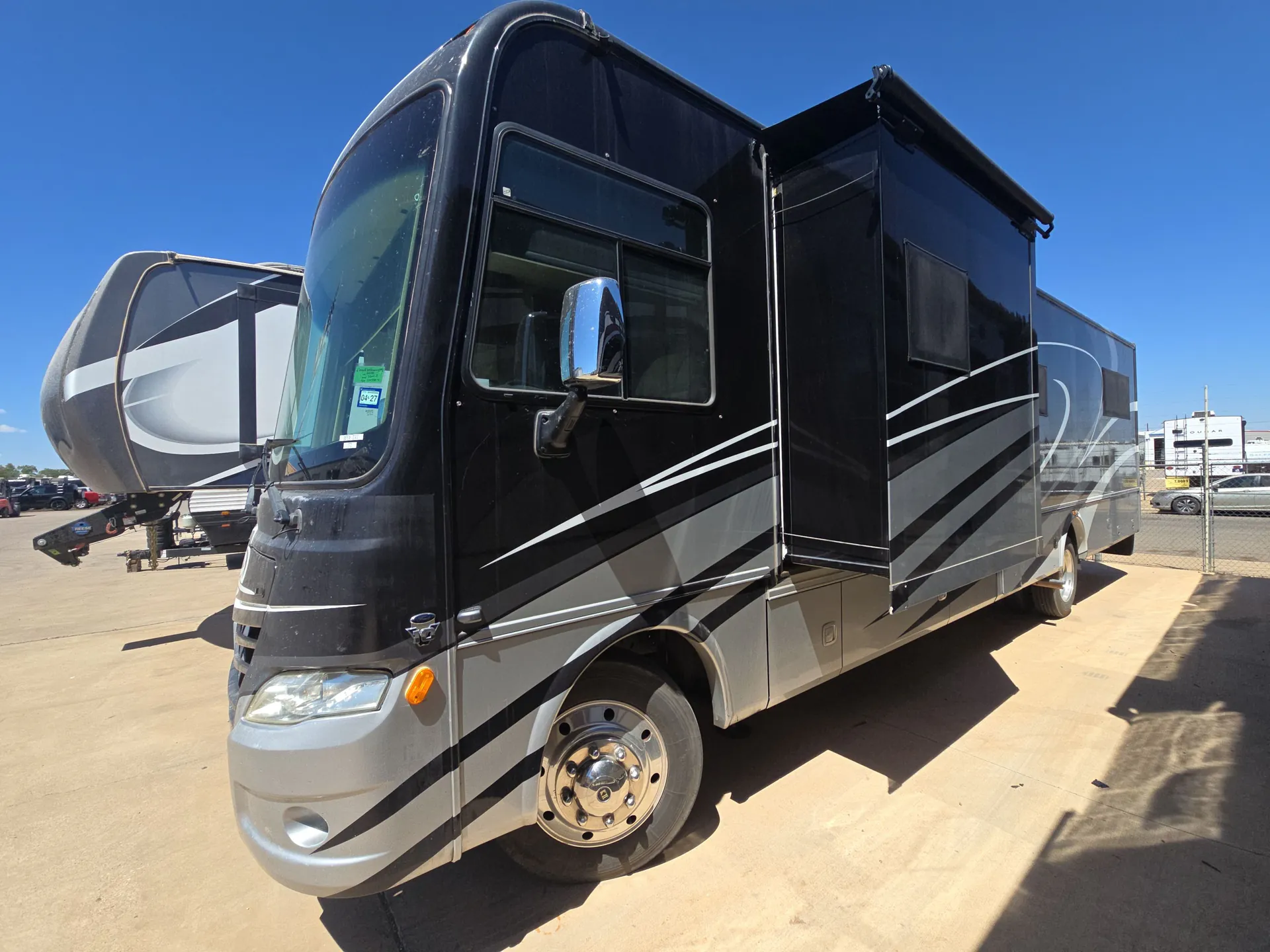2014 Coachmen Encounter 37TZ dealer photo 6 from Camping World