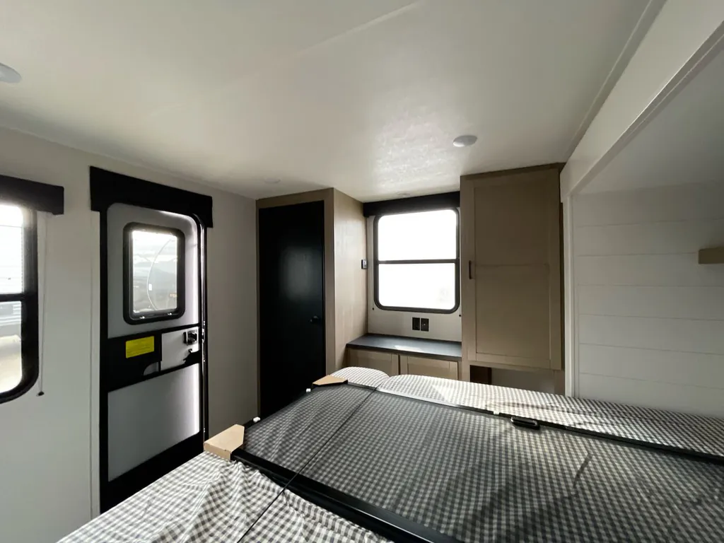 2026 Jayco Jay Flight Bungalow 404LOFT DS, Photos photo 32