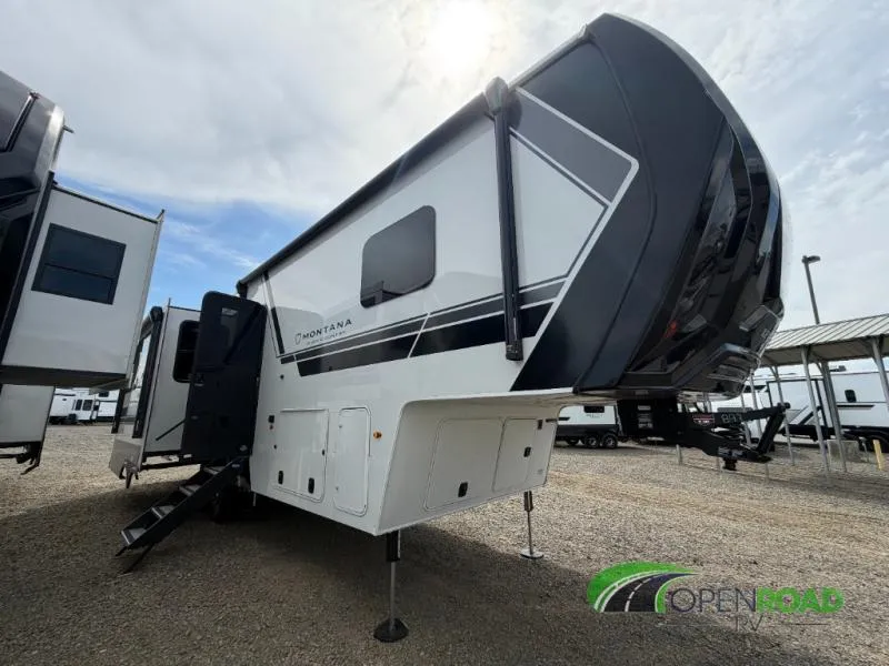 2026 Keystone Montana High Country 290RL - Photo 2