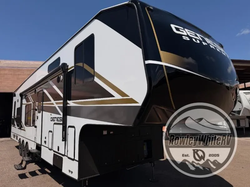 2027 Genesis Supreme Genesis 40CRXL - Photo 3
