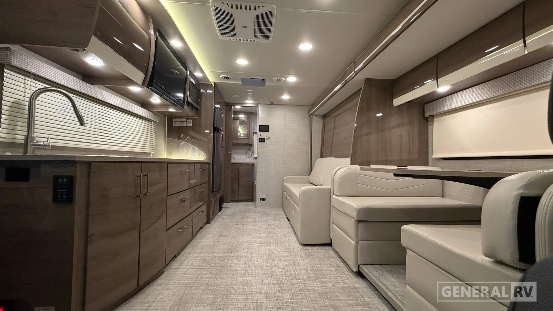 2023 Entegra Coach Qwest 24R - Photo 3