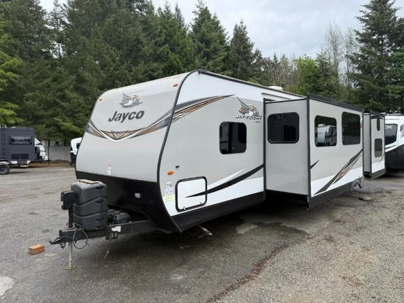 2019 Jayco Jay Flight 32BHDS - Photo 3