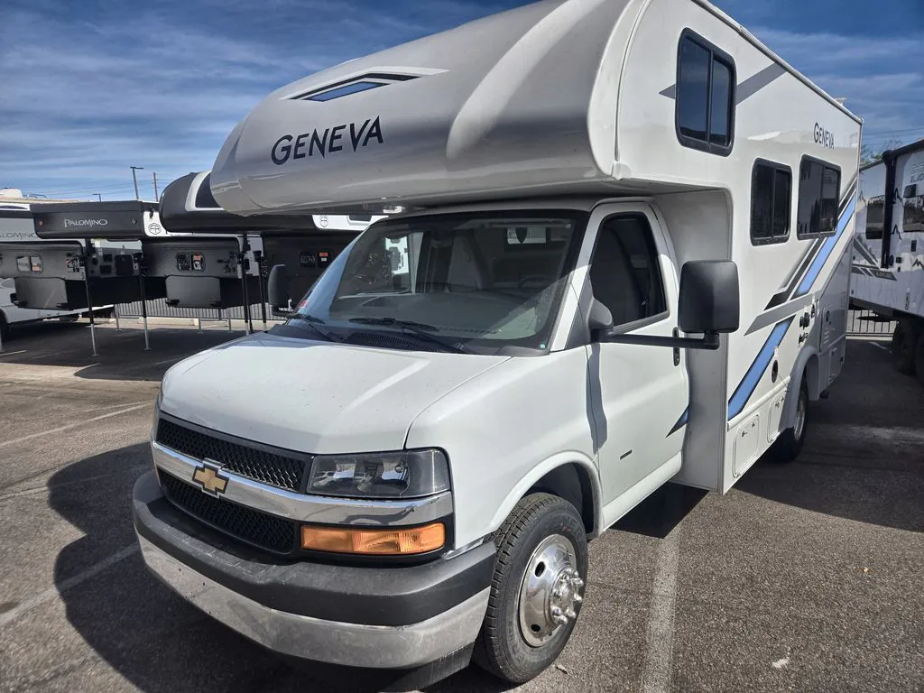 2026 Thor Motor Coach Geneva 19VX - Photo 2