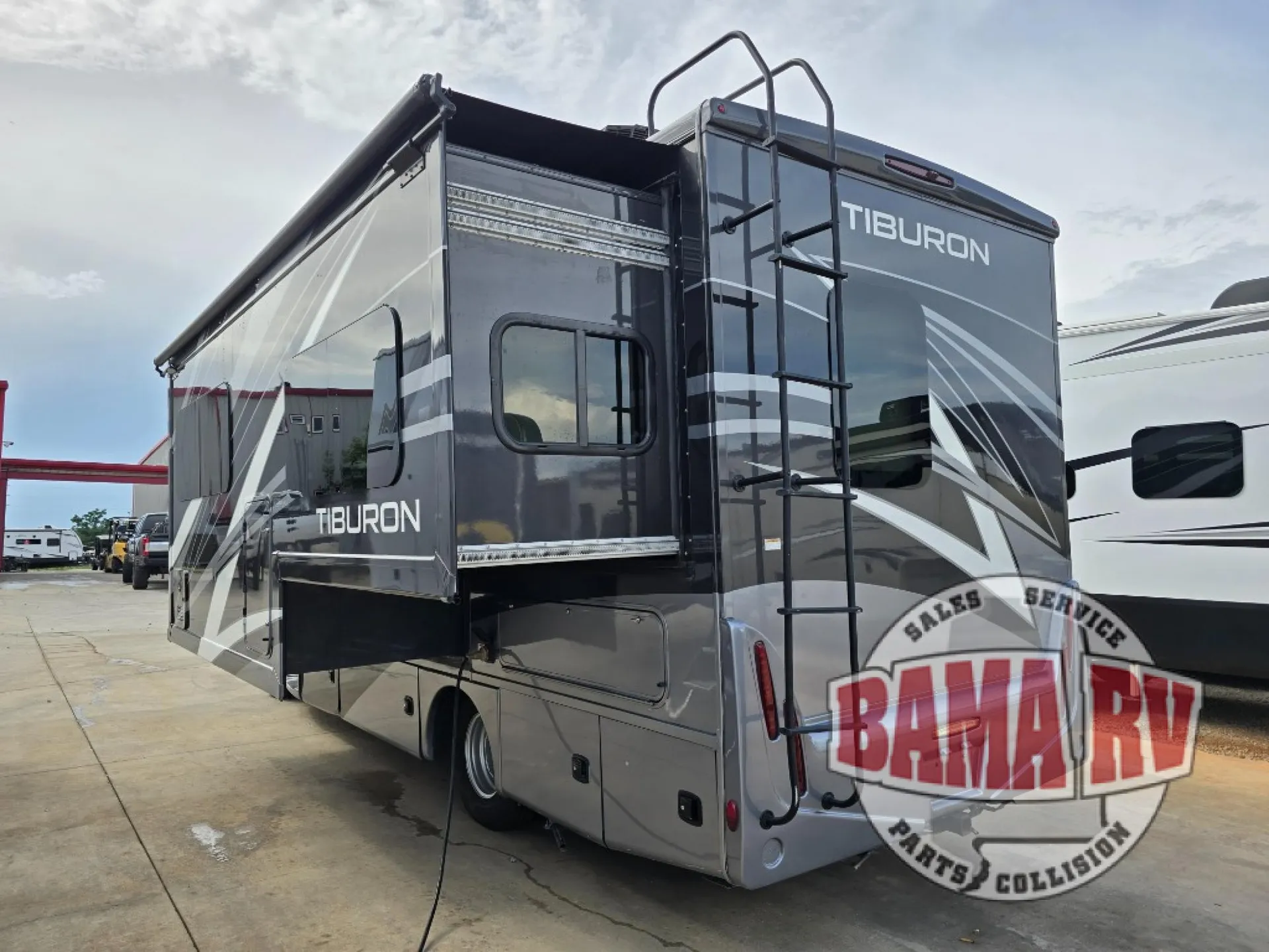 2021 Thor Motor Coach Tiburon 24TT - Photo 4