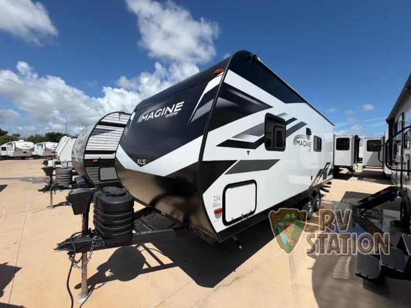 2023 Grand Design Imagine XLS 22RBE - Photo 2