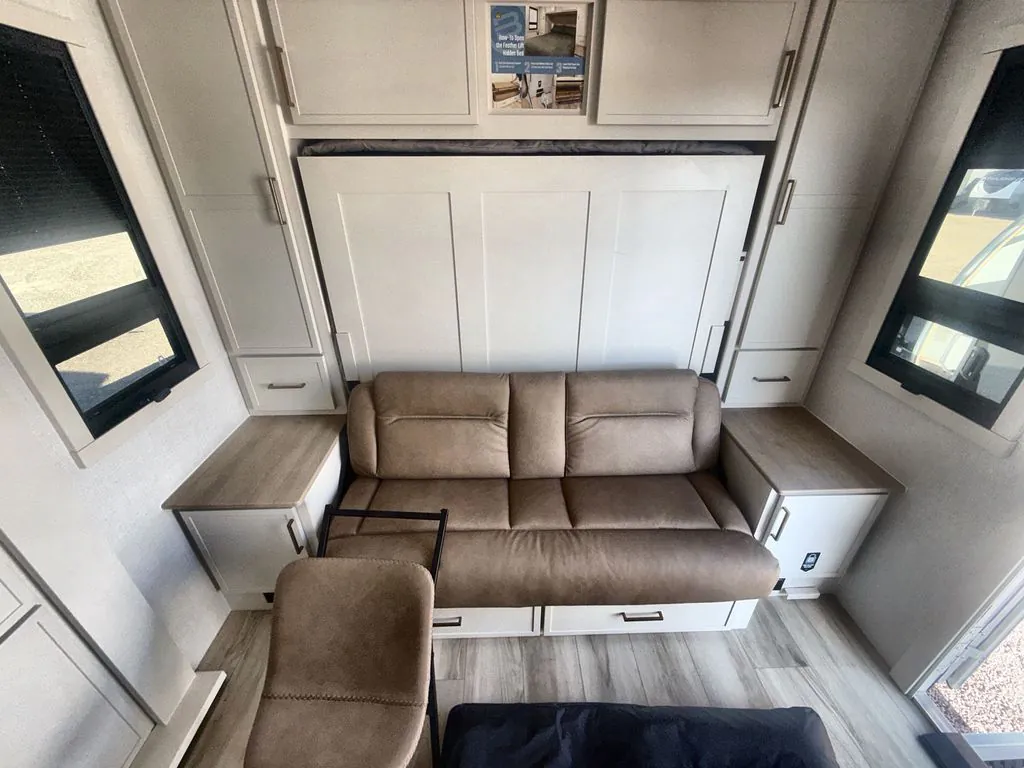 2026 Brinkley Model Ix 20X, Photos photo 9