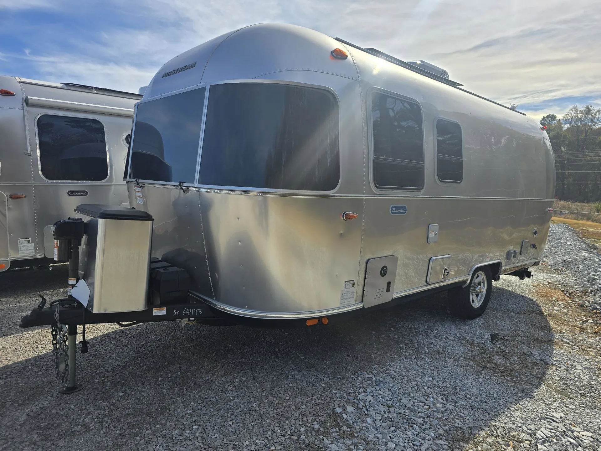 2026 Airstream Bambi 22FB - Photo 4