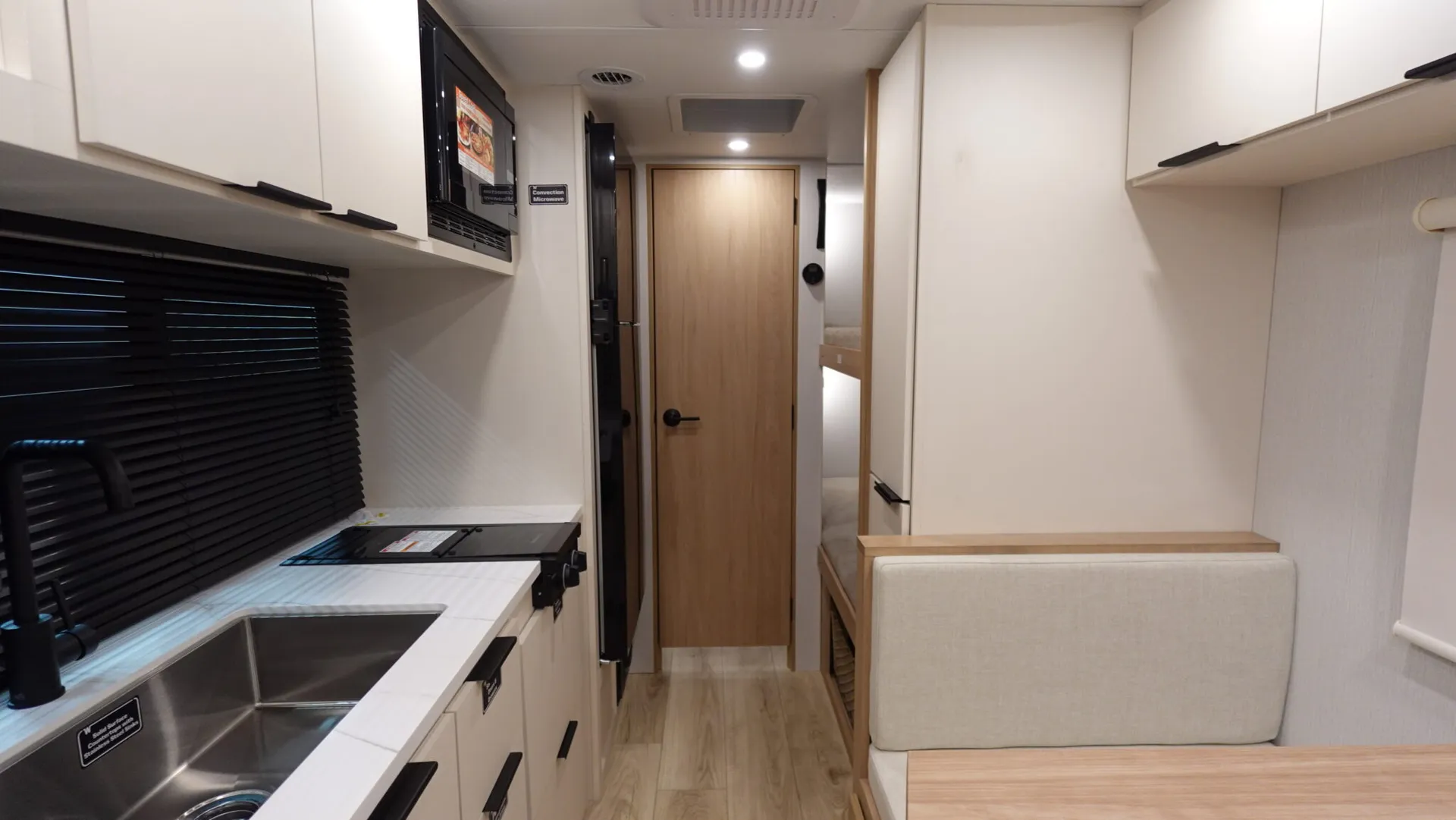2026 Winnebago Micro Minnie 1800BH - Photo 3
