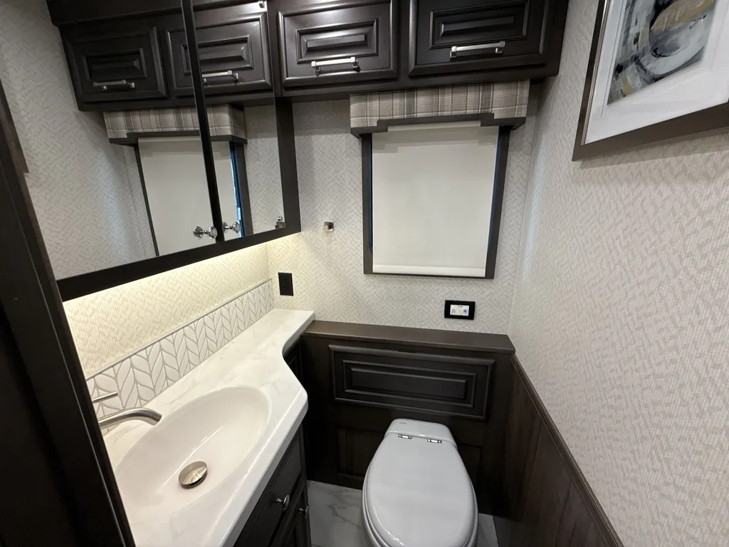 2025 Entegra Coach Aspire 44D, Photos photo 13