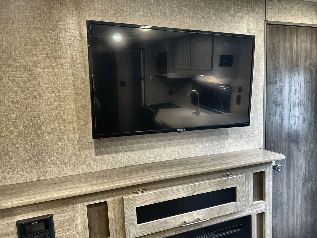 2022 Coachmen Catalina Legacy Edition 243RBS, Photos photo 14