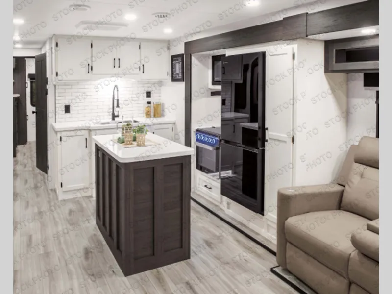 2027 Venture RV SportTrek Touring Edition 333VMI - Photo 2