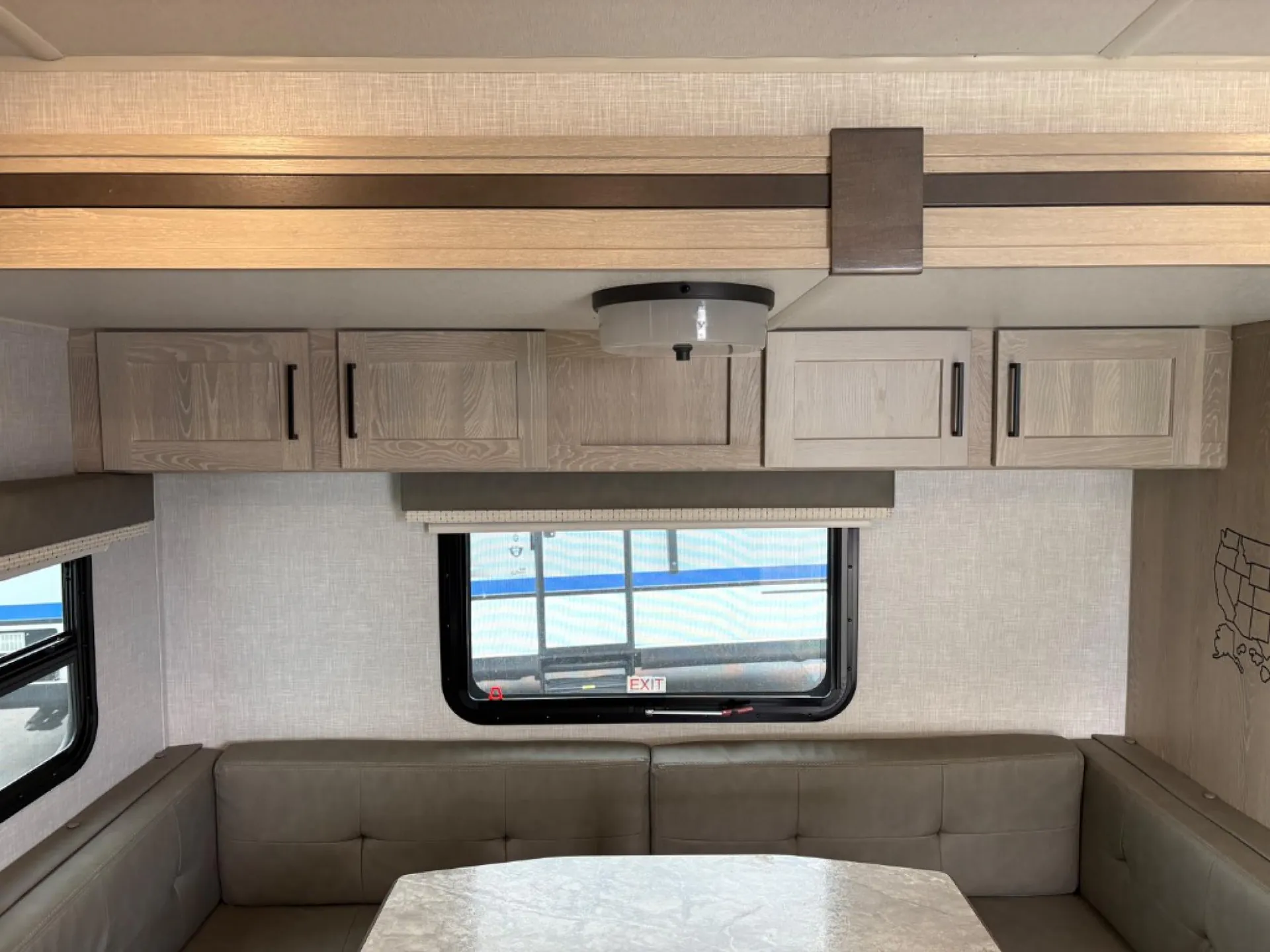 2021 Forest River Rockwood Mini Lite 2509S — Photo 7