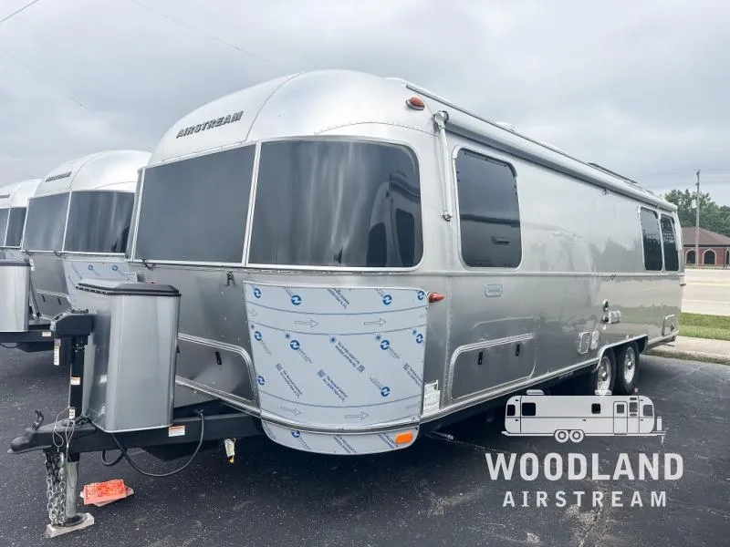 2026 Airstream Globetrotter 27FB - Photo 3