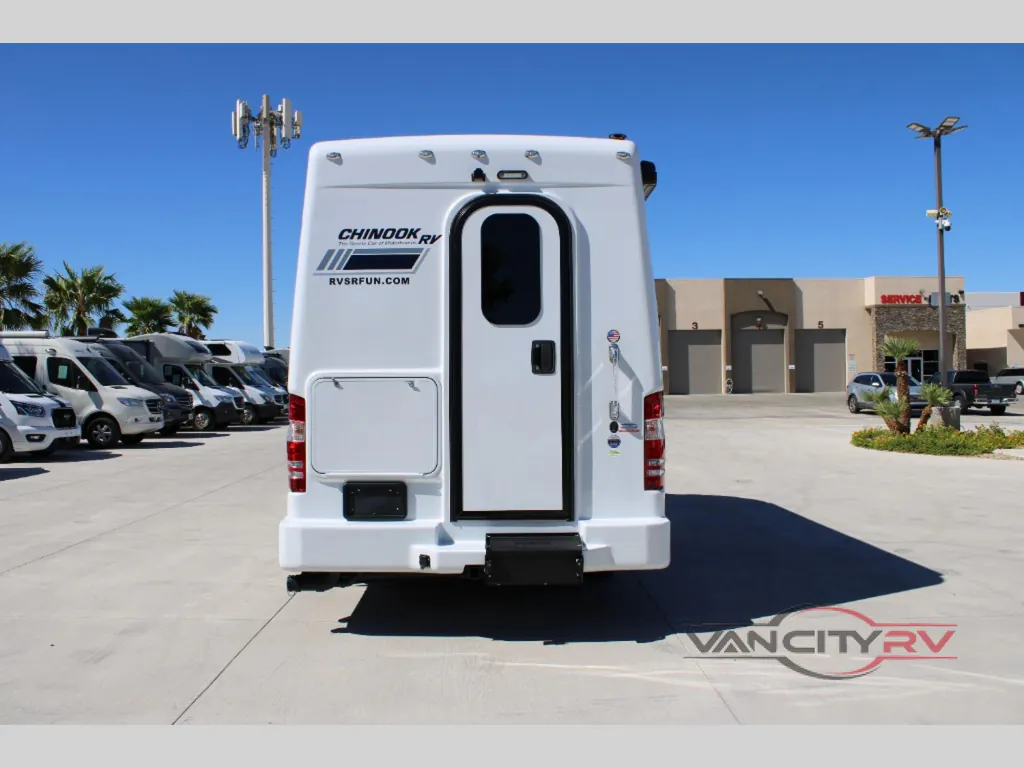 2024 Chinook RV Summit SS, Photos photo 5