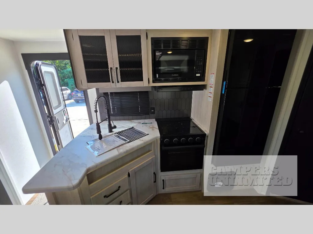 2027 Forest River Puma 32BHQS, Photos photo 5