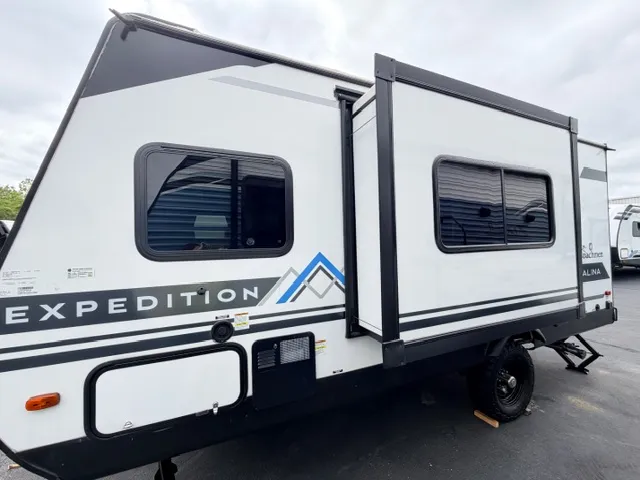 2024 Coachmen Catalina Expedition 192FQS - Photo 4