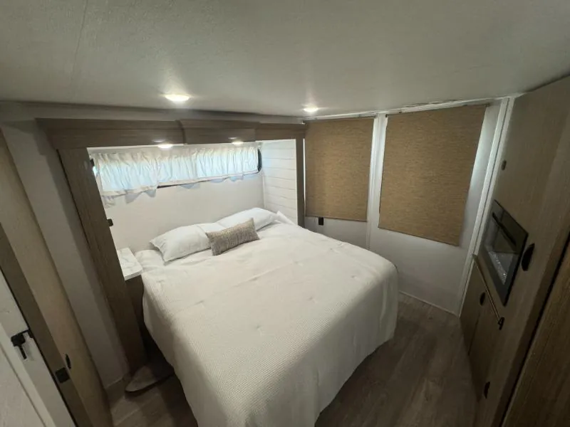 2027 Forest River Salem Grand Villa 42ZEN, Photos photo 26