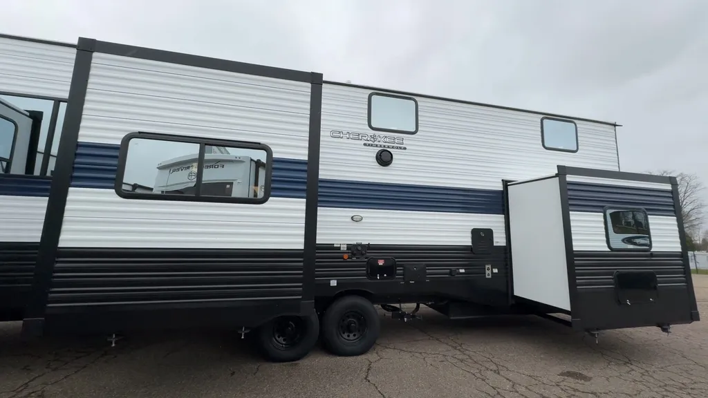 2026 Forest River Cherokee Timberwolf 39DK, Photos photo 8