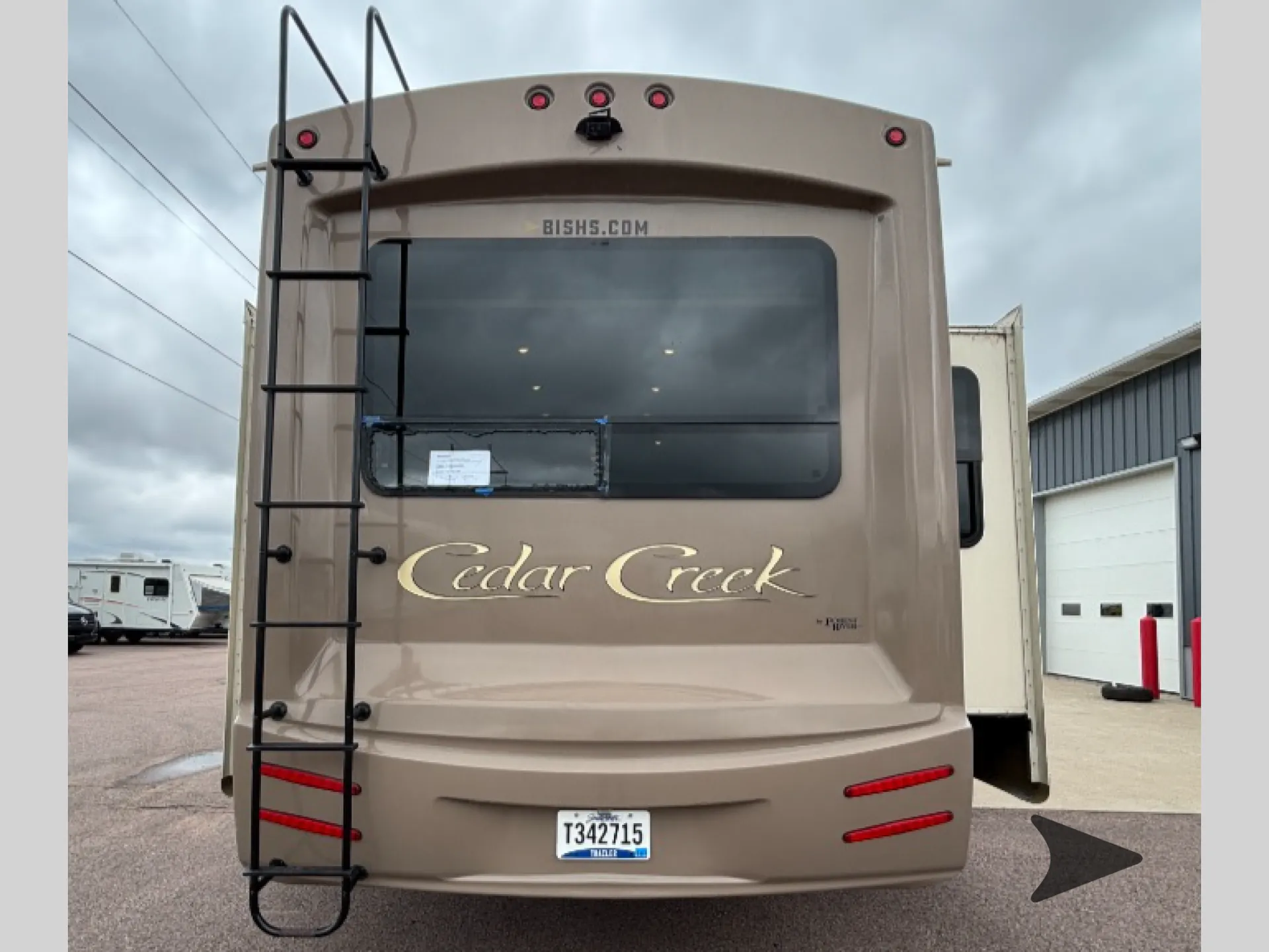 2016 Forest River Cedar Creek Hathaway Edition 38FB2 — Photo 5