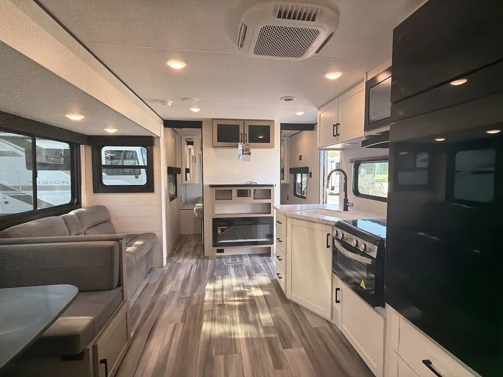 2026 Jayco Jay Flight SLX 321BDS, Photos photo 18