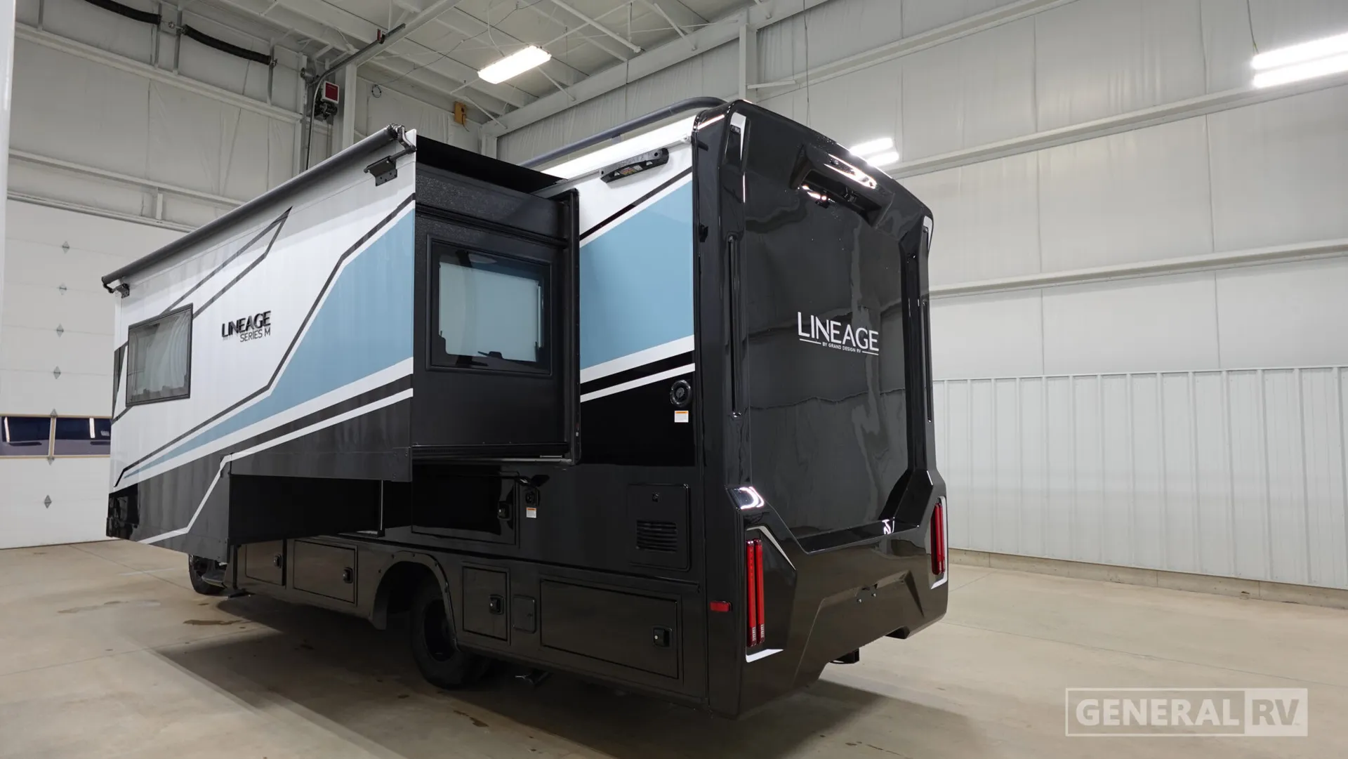 2026 Grand Design Lineage Series M 25FW - Photo 4