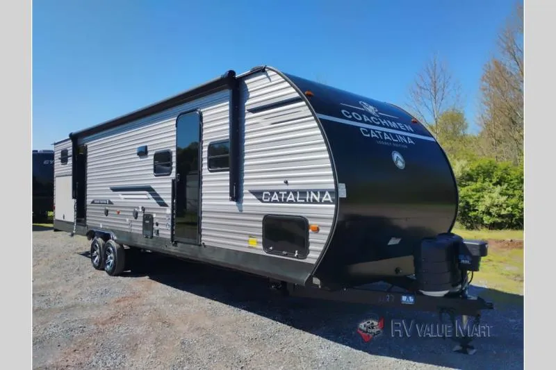 2026 Coachmen Catalina Legacy Edition 323BHDSCK - Photo 2