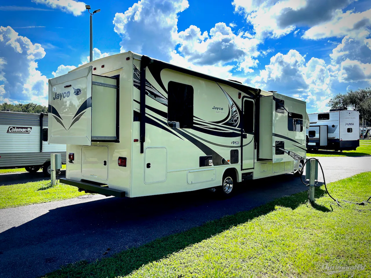 2017 Jayco Greyhawk 29ME - Photo 3
