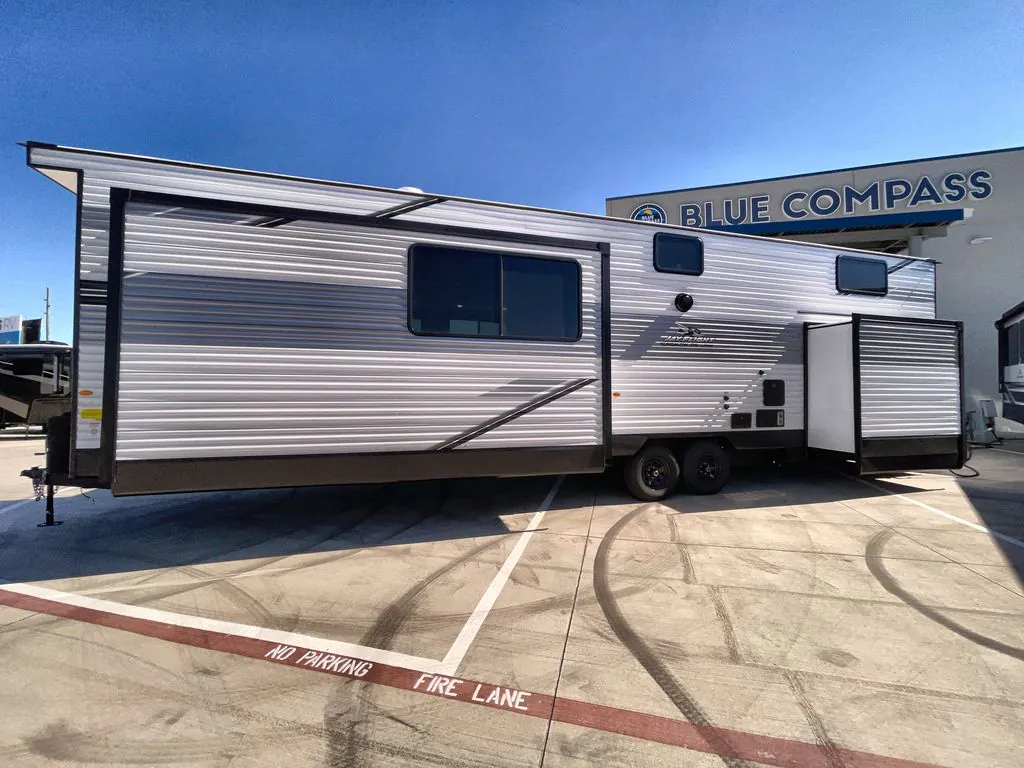 2026 Jayco Jay Flight Bungalow 404LOFT DS - Photo 3
