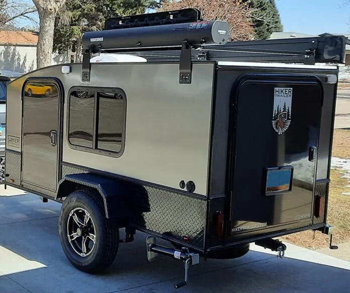 Highway Deluxe 5 X 9 exterior
