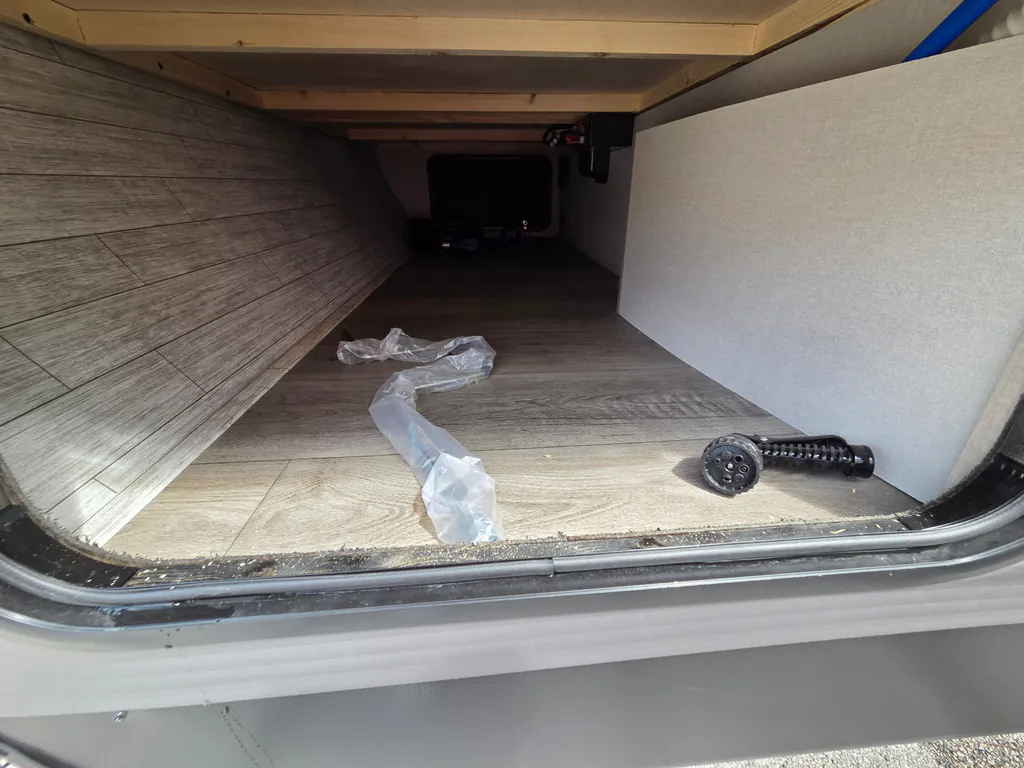 2026 Coachmen Catalina Legacy Edition 273DBHCK, Photos photo 10