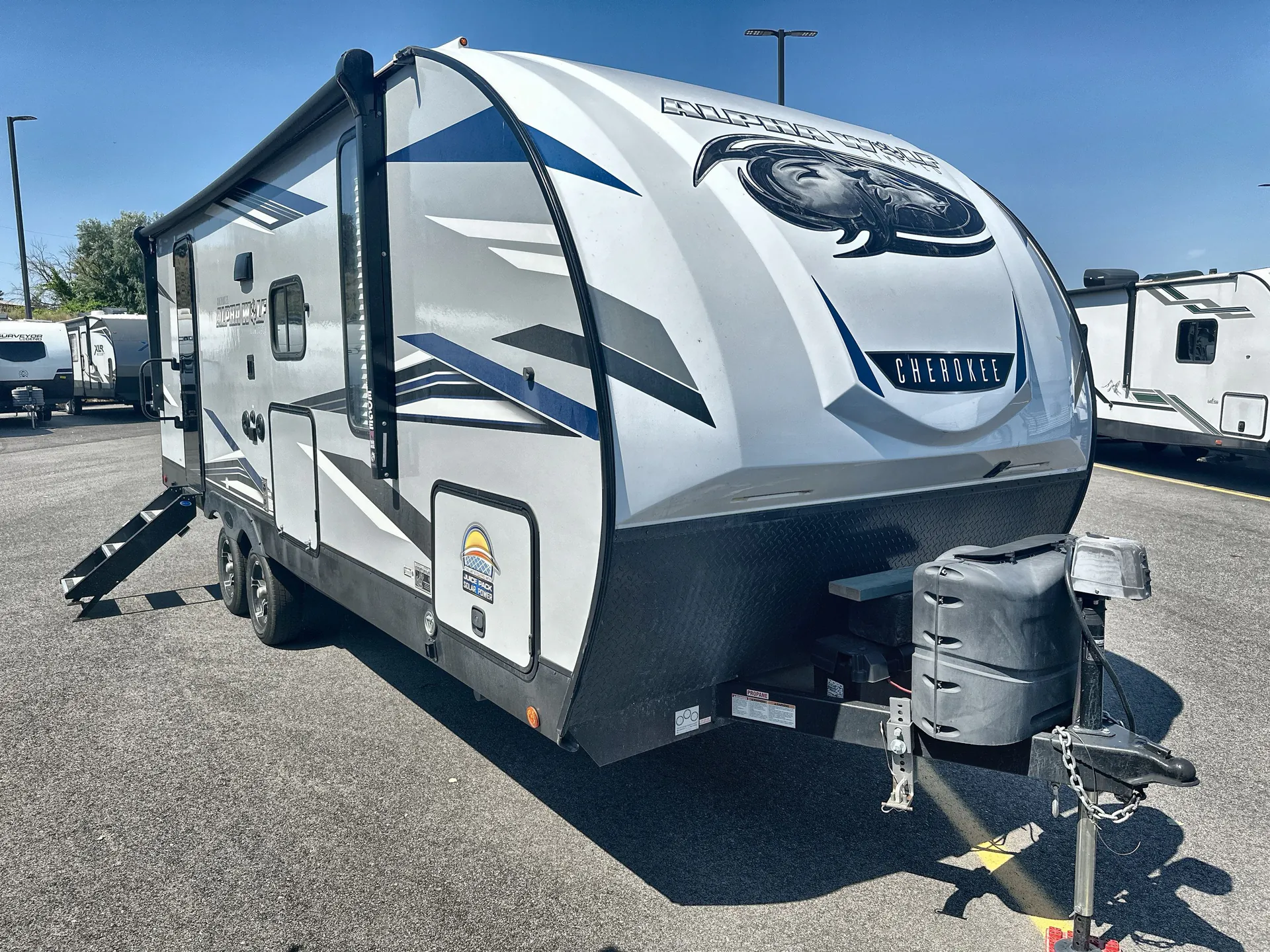 2022 Forest River Cherokee Alpha Wolf 22SW-L - Photo 2