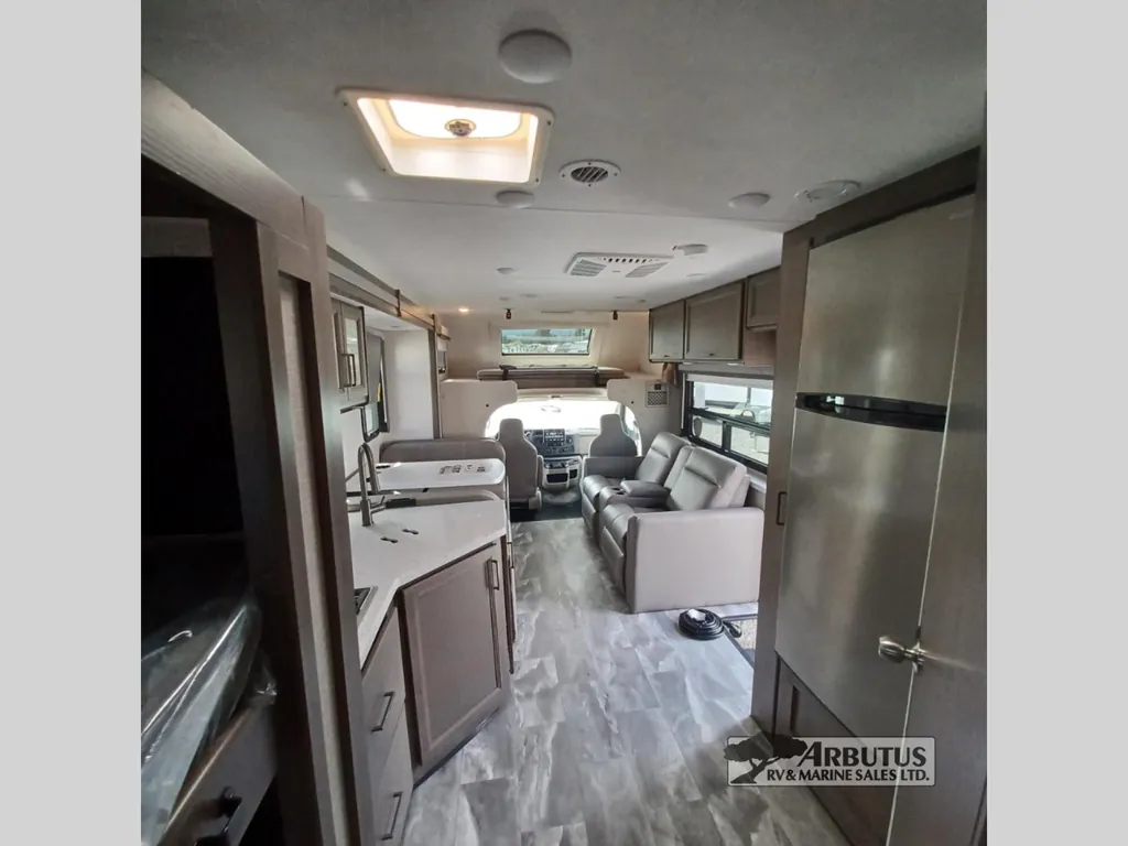 2024 Thor Motor Coach Echelon LF31, Photos photo 31